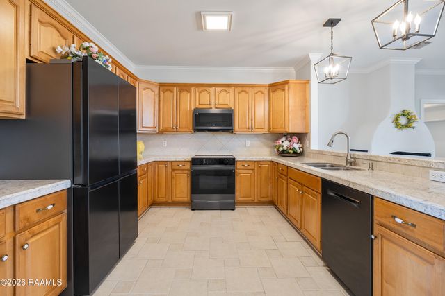 200 Westfield Drive, Lafayette, LA 70503