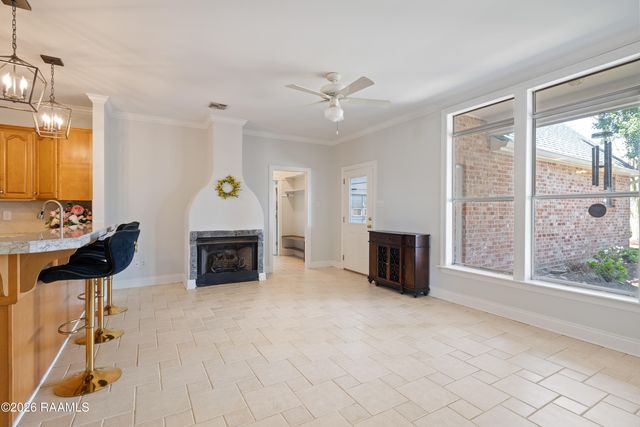 200 Westfield Drive, Lafayette, LA 70503