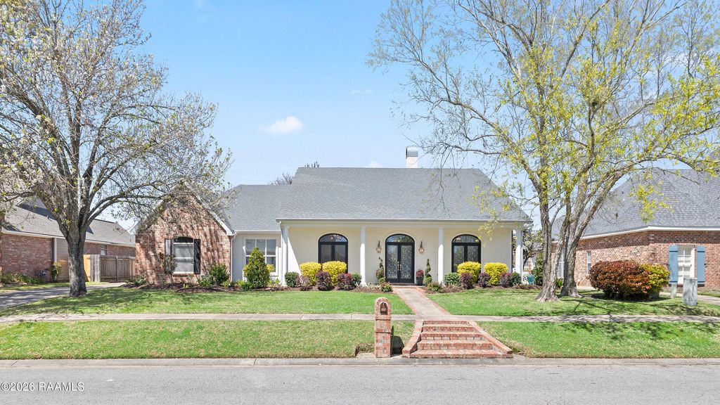 200 Westfield Drive, Lafayette, LA 70503