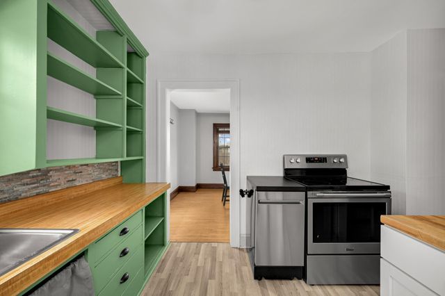 10822 Xerxes Avenue S, Bloomington, MN 55431