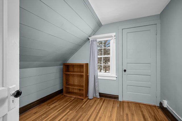 10822 Xerxes Avenue S, Bloomington, MN 55431