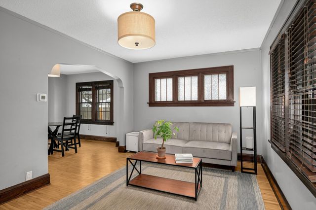 10822 Xerxes Avenue S, Bloomington, MN 55431