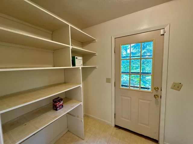 974 Geier Road, Mountain View, AR 72560