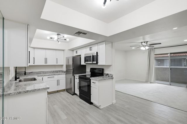 4444 E PARADISE VILLAGE Parkway N 251, Phoenix, AZ 85032