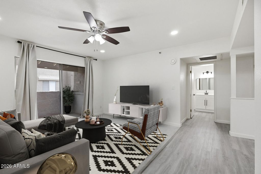 4444 E PARADISE VILLAGE Parkway N 251, Phoenix, AZ 85032 — photo 3