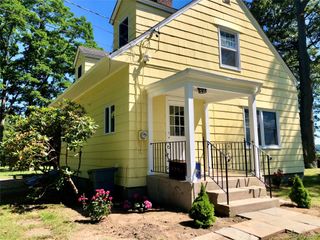 144 Old Winkle Point Road, Northport, NY 11768