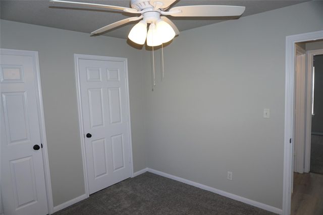 10832 Royal Forest Drive, Conroe, TX 77303