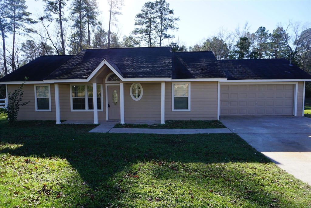 10832 Royal Forest Drive, Conroe, TX 77303