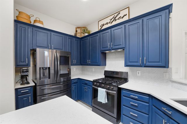 8609 Old Oak Drive, Irving, TX 75063