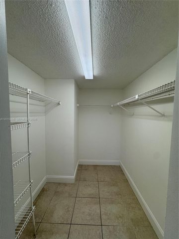 9893 Nob Hill Ln 9893, Sunrise, FL 33351