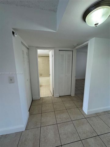 9893 Nob Hill Ln 9893, Sunrise, FL 33351