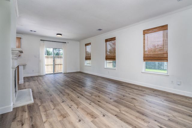 16028 Limestone Lake Drive, Tomball, TX 77377