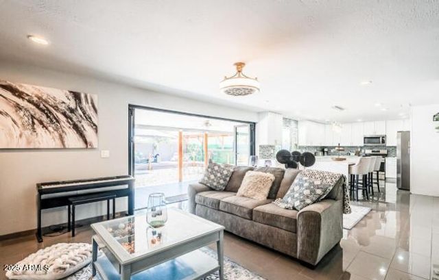 11215 N 37TH Avenue, Phoenix, AZ 85029