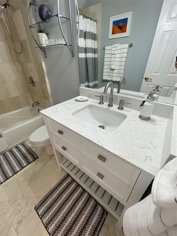 18671 Collins Ave 202, Sunny Isles Beach, FL 33160