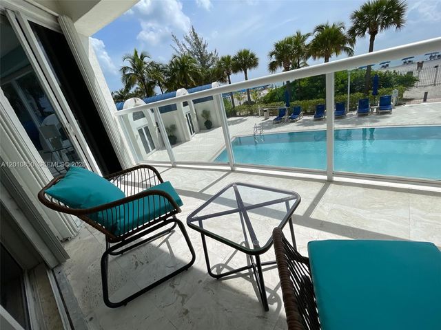 18671 Collins Ave 202, Sunny Isles Beach, FL 33160