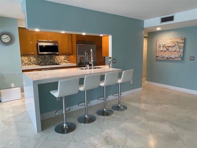 18671 Collins Ave 202, Sunny Isles Beach, FL 33160