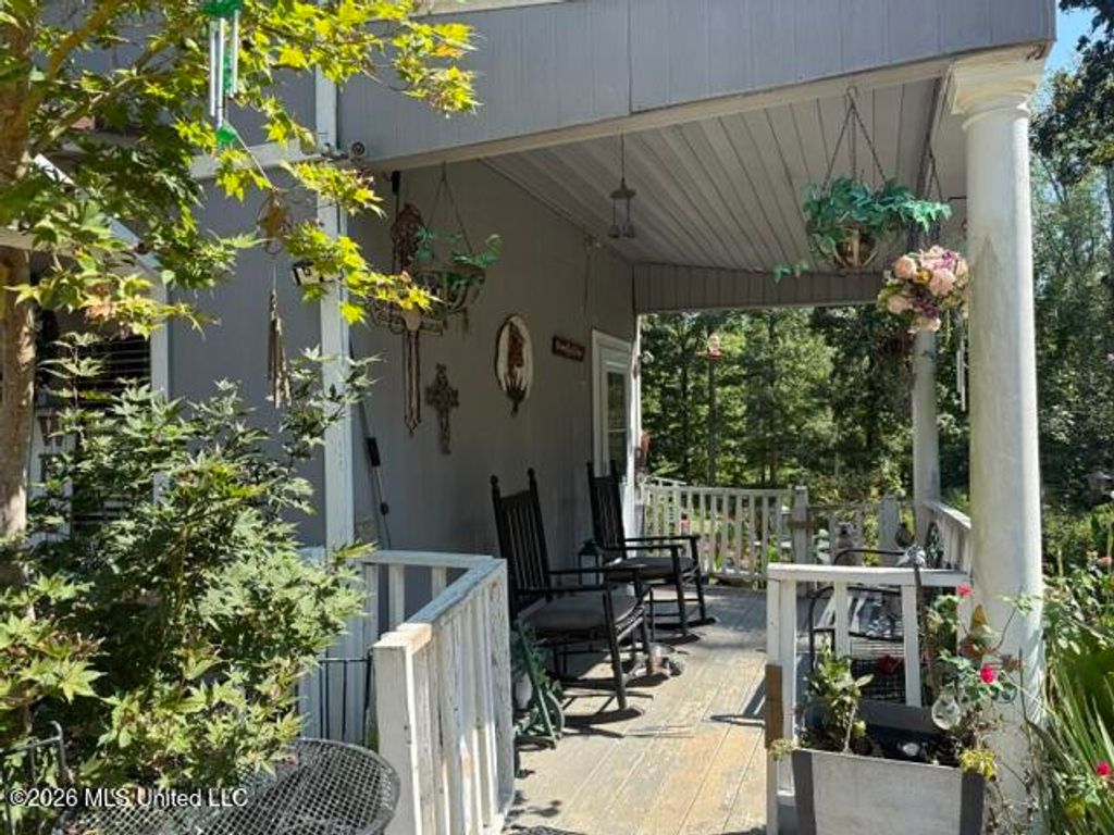 442 Fields Road, Byhalia, MS 38611 — exterior