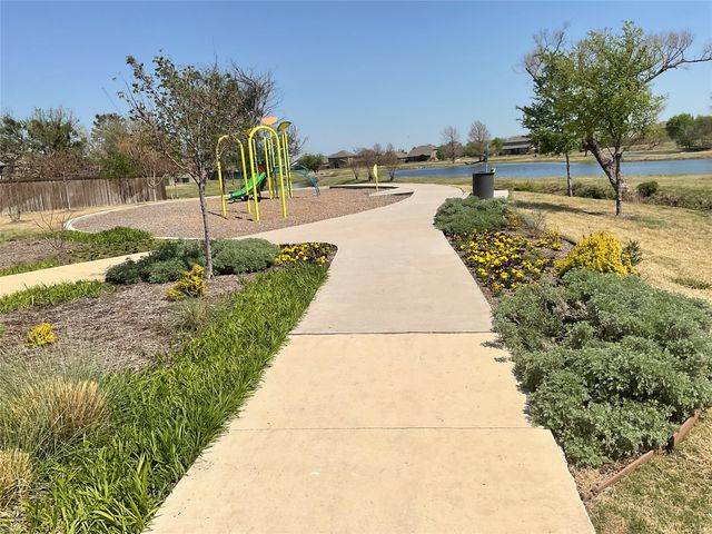 13212 Ridings Drive, Fort Worth, TX 76052