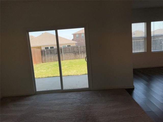 13212 Ridings Drive, Fort Worth, TX 76052