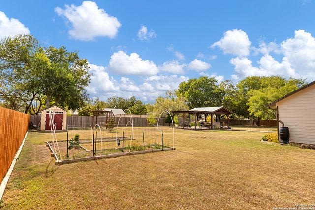 151 Flora, New Braunfels, TX 78130