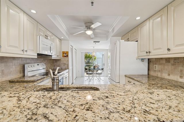 6707 STONE RIVER ROAD 101, Bradenton, FL 34203