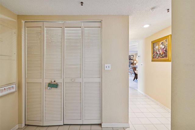 6707 STONE RIVER ROAD 101, Bradenton, FL 34203