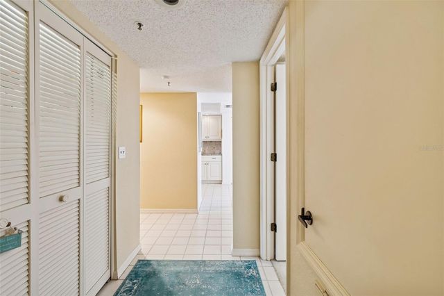 6707 STONE RIVER ROAD 101, Bradenton, FL 34203