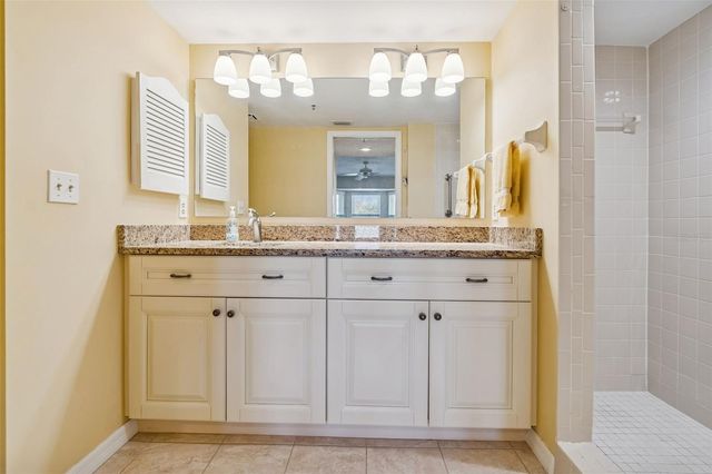 6707 STONE RIVER ROAD 101, Bradenton, FL 34203