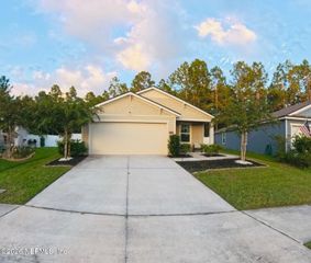 8454 CAPE FOX Drive, Jacksonville, FL 32222