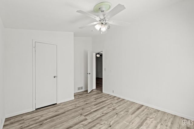0 717 Iris St., Bakersfield, CA 93308