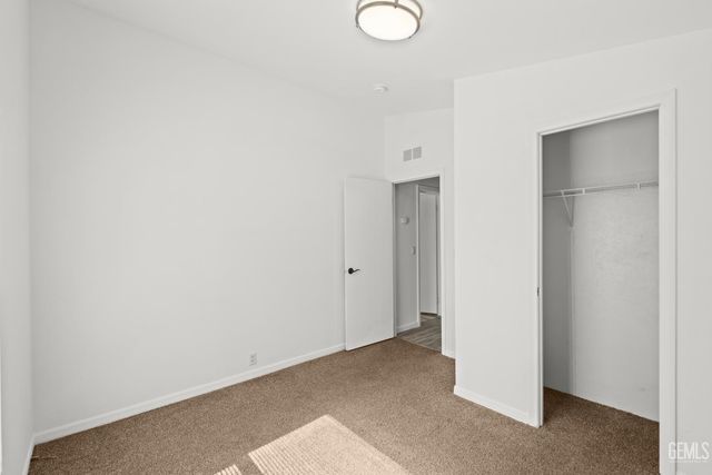 0 717 Iris St., Bakersfield, CA 93308