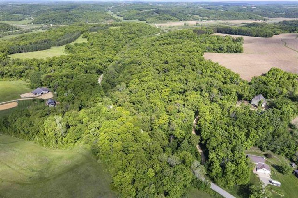 22.08 acres Zwettler Road, Blue Mounds, WI 53517