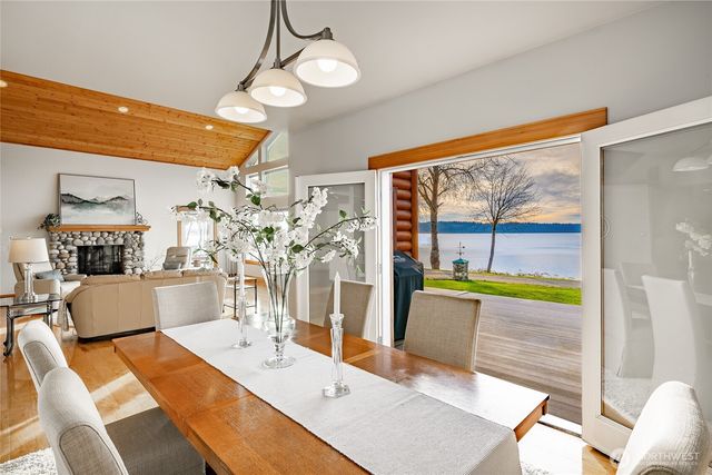 2176 Montfort Avenue, Blaine, WA 98230