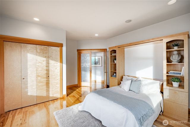 2176 Montfort Avenue, Blaine, WA 98230