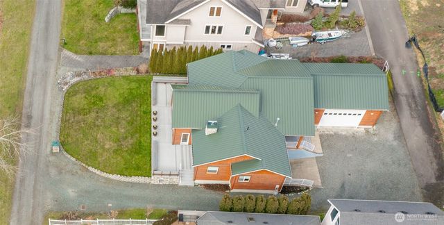 2176 Montfort Avenue, Blaine, WA 98230