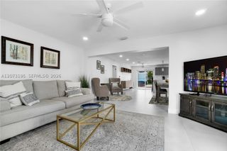 617 NW 30th Ct, Wilton Manors, FL 33311