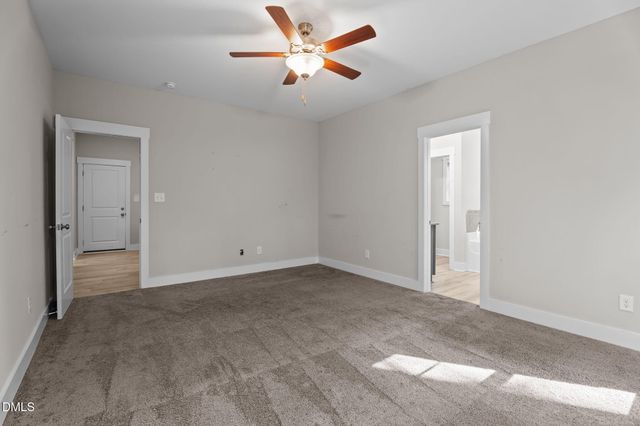 255 Ravens Row Drive, Benson, NC 27504