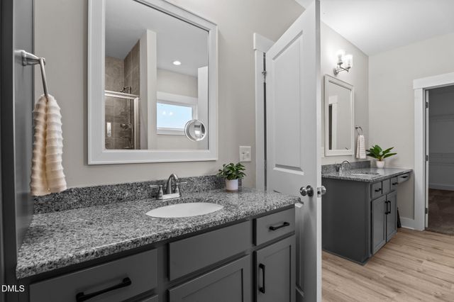 255 Ravens Row Drive, Benson, NC 27504