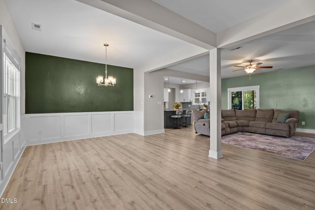255 Ravens Row Drive, Benson, NC 27504