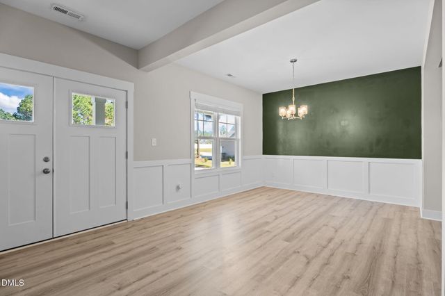 255 Ravens Row Drive, Benson, NC 27504
