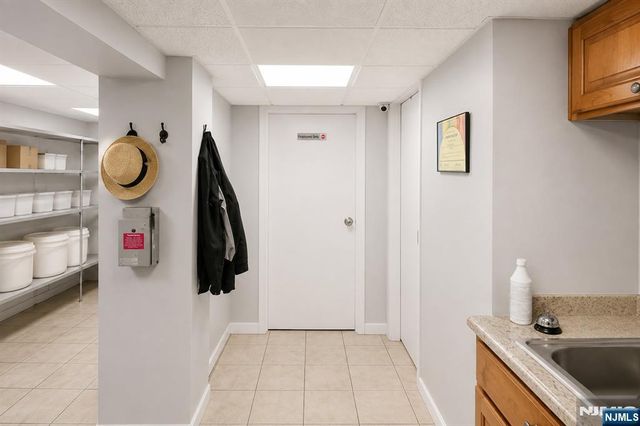261 Union Avenue, Paterson, NJ 07502