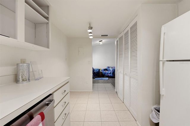 6132 29TH AVENUE W 6132, Bradenton, FL 34209