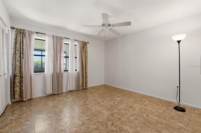 6132 29TH AVENUE W 6132, Bradenton, FL 34209