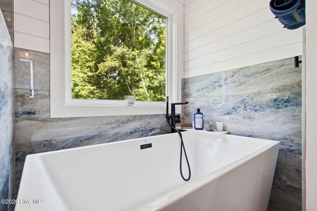 2659 Seashore Road SW, Supply, NC 28462