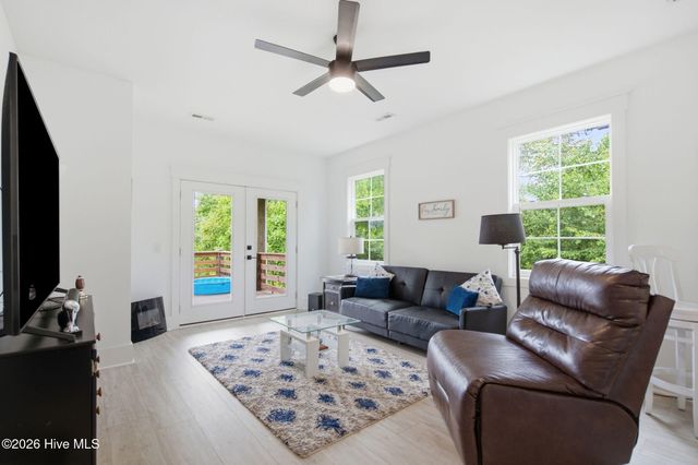 2659 Seashore Road SW, Supply, NC 28462