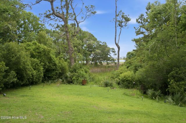 2659 Seashore Road SW, Supply, NC 28462