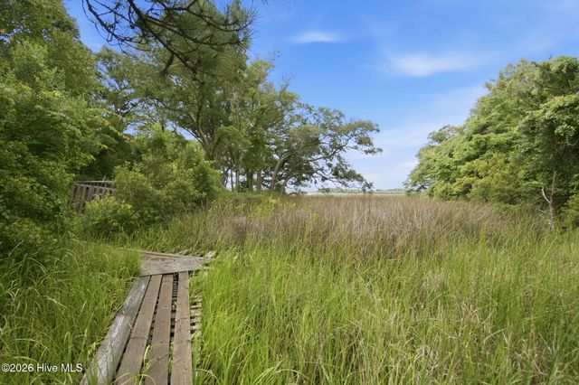 2659 Seashore Road SW, Supply, NC 28462