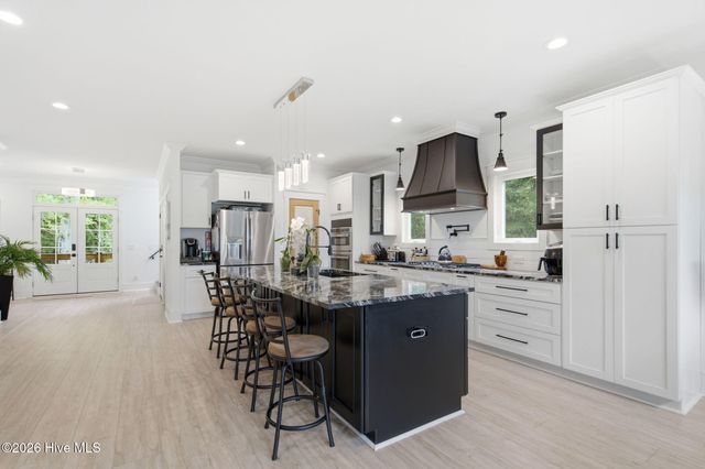 2659 Seashore Road SW, Supply, NC 28462