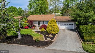 219 N MADISON AVE, Hammonton, NJ 08037