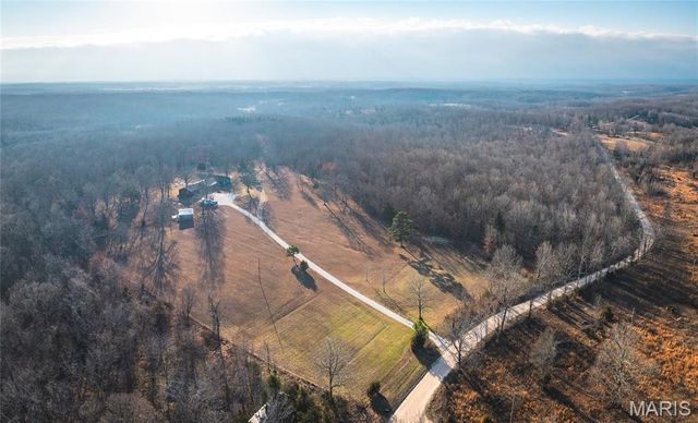 3490 County Road 6220, Jadwin, MO 65501